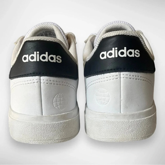 ADIDAS Women's Grand Court 2.0 White And Black Sneakers Size 4 | EUC - Picture 4 of 9